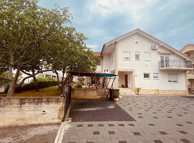 Апартаменты Cvorak *