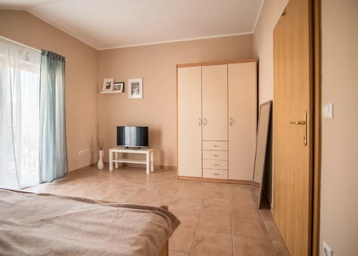 Cvorak Апартаменты